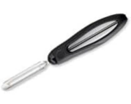 Pampered Chef Stainless Steel Vegetable Peeler 7 1/4 Inch Black #1071